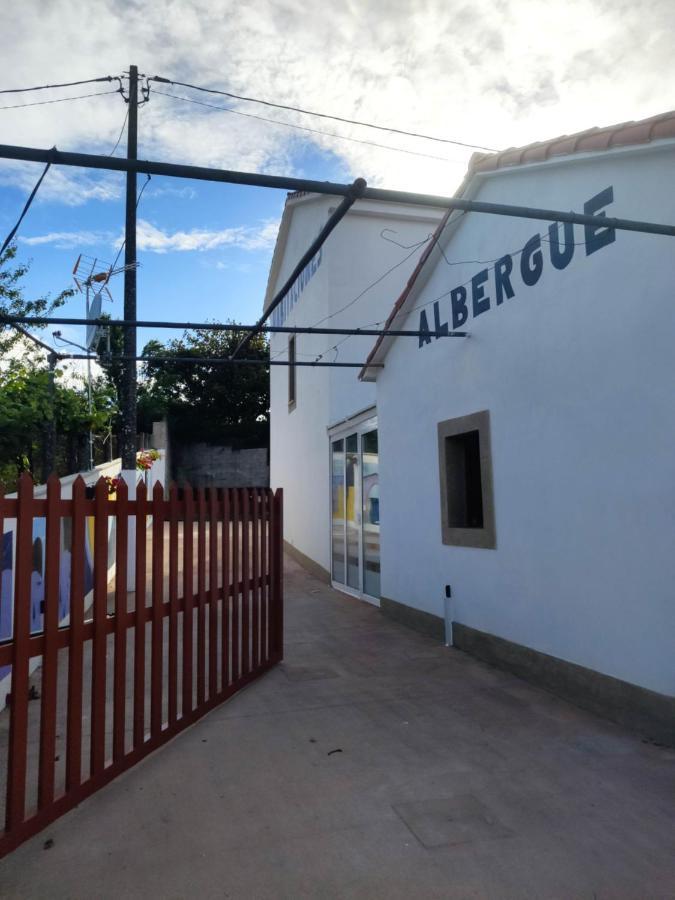 Mirador De Ribadiso Hostel Arzua Exterior photo